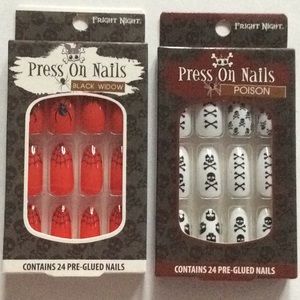 🎁 $5 🎁 Fright Night Press on Nails.